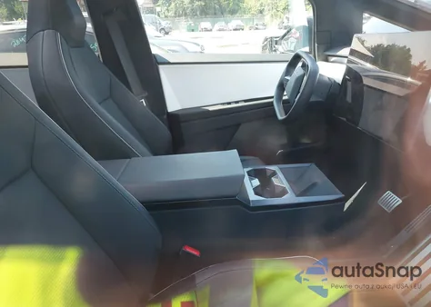 2024 Tesla Cybertruck All-Wheel Drive из США, поврежденный, VIN 7G2CEHED5RA007852